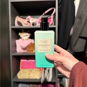 2/$25 victoria’s secret bombshell escape 💕